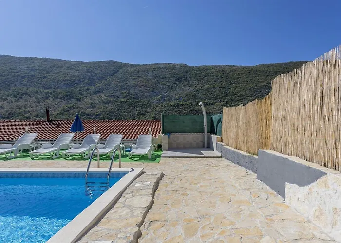 Prázdninový dům Dijamant *