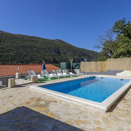Vakantiehuis Dijamant *